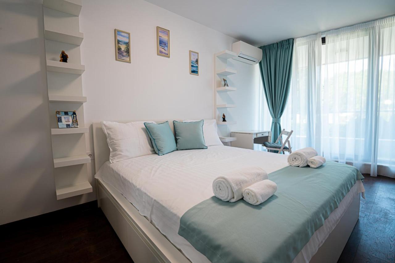 Stylish 1-Bd Apartment In St Constantine And Helena By Flat Mаnager Saints Constantine and Helena Exterior photo
